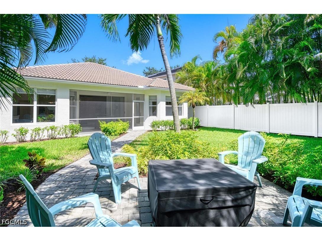 8324 Laurel Lakes Boulevard Naples FL 34119 2026029873 image20