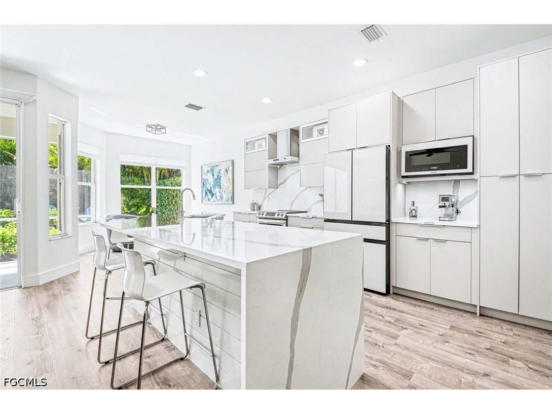 8324 Laurel Lakes Boulevard Naples FL 34119 2026029873 image8