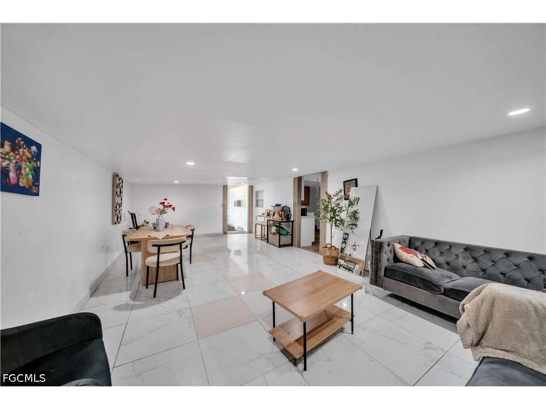 8326 Breeze Drive North Fort Myers FL 33917 2026027342 image11