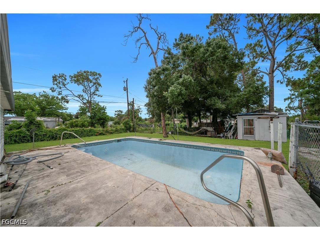 8326 Breeze Drive North Fort Myers FL 33917 2026027342 image25
