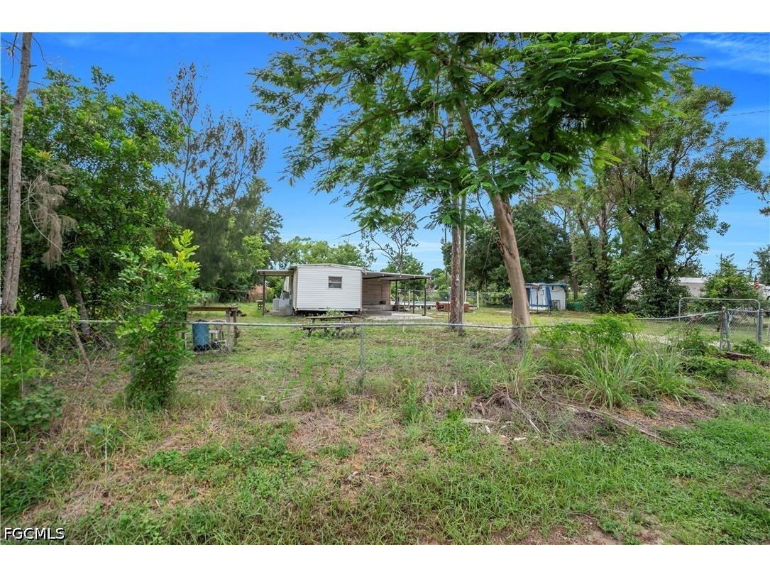 8326 Breeze Drive North Fort Myers FL 33917 2026027342 image4
