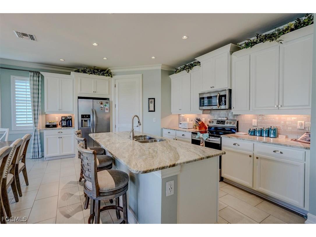 8327 Estero Boulevard Fort Myers Beach FL 33931 2026007949 image11