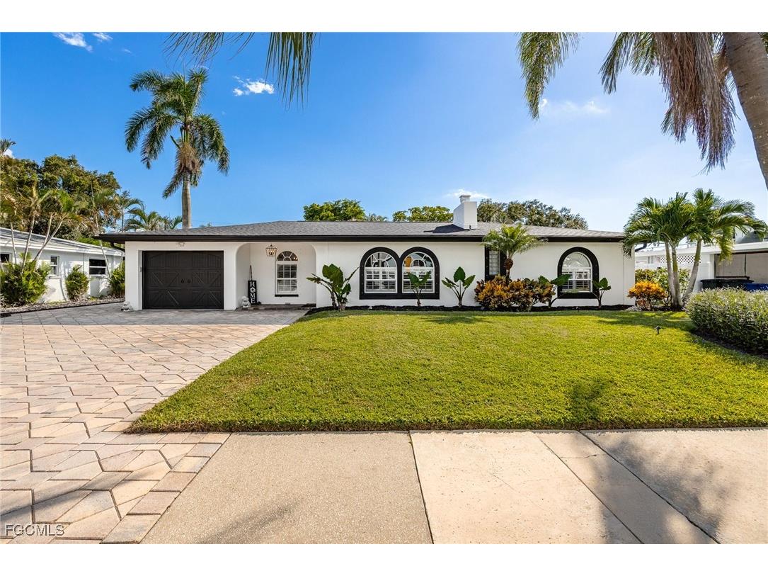 8327 Riviera Avenue Fort Myers FL 33919 2025012596 image1