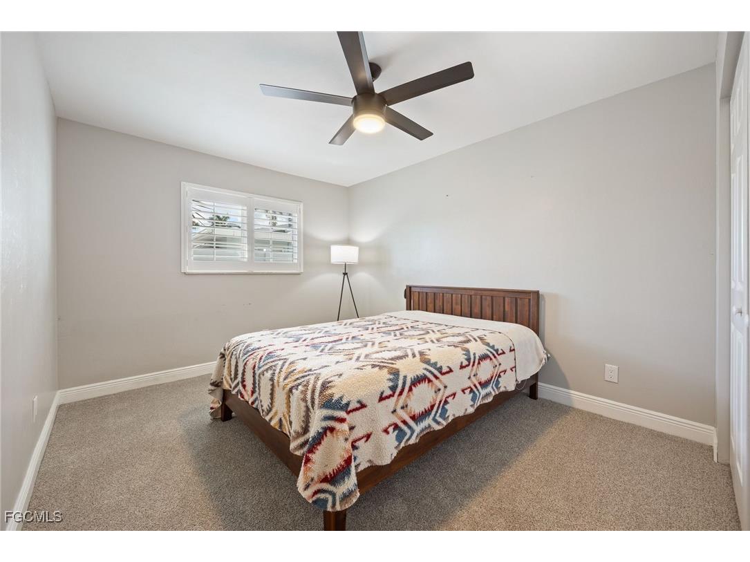 8327 Riviera Avenue Fort Myers FL 33919 2025012596 image36