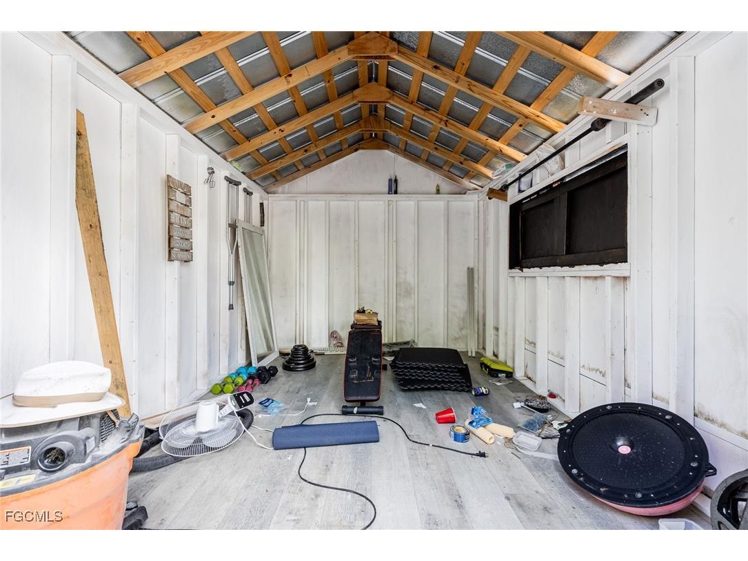 8327 Riviera Avenue Fort Myers FL 33919 2025012596 image49