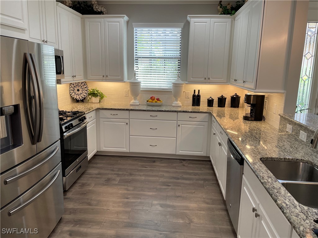 8328 Lucello Terrace N Naples FL 34114 225064120 image5