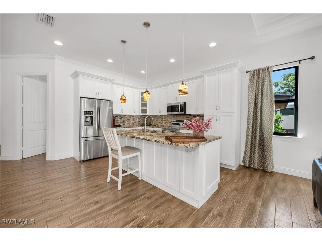 833 109th Avenue N Naples FL 34108 225078582 image14