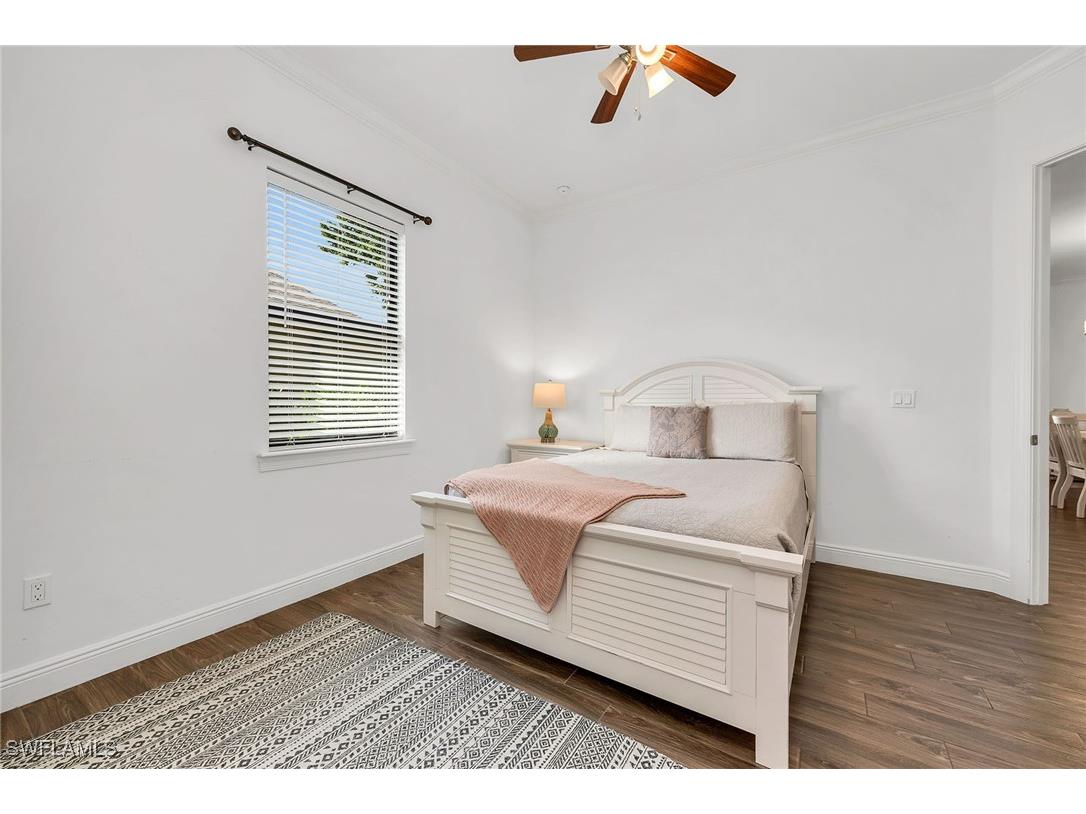 833 109th Avenue N Naples FL 34108 225078582 image24