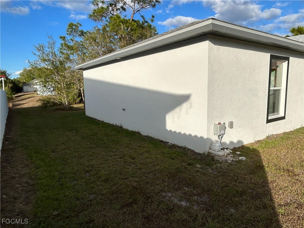 833 Chantilly Street E Lehigh Acres FL 33974 2025008838 image3