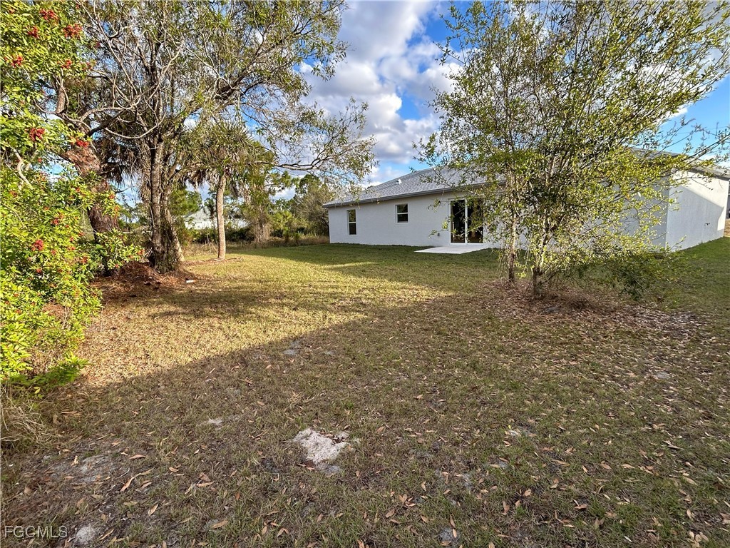 833 Chantilly Street E Lehigh Acres FL 33974 2025008838 image5