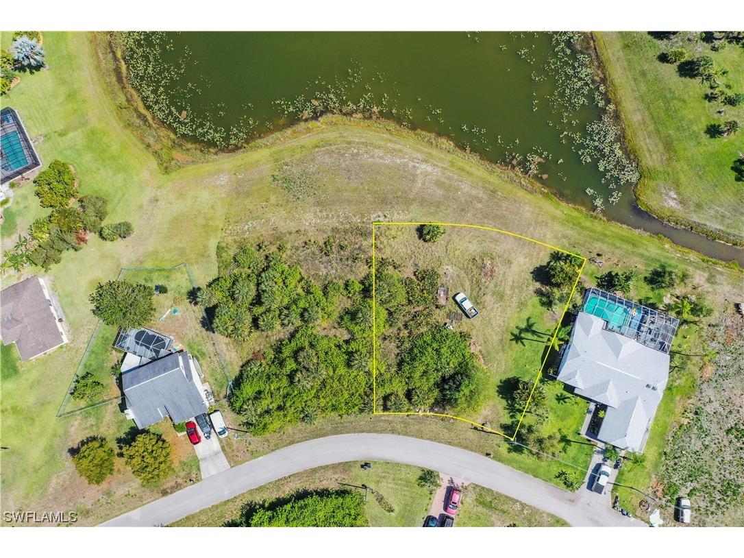 833 Geneva Street Lehigh Acres FL 33974 223032048 image1