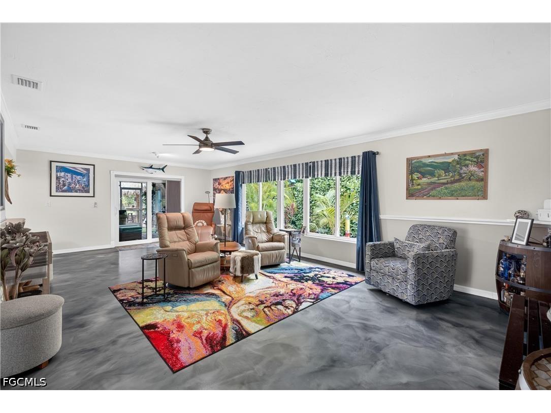 833 N Town And River Drive Fort Myers FL 33919 2026025005 image21