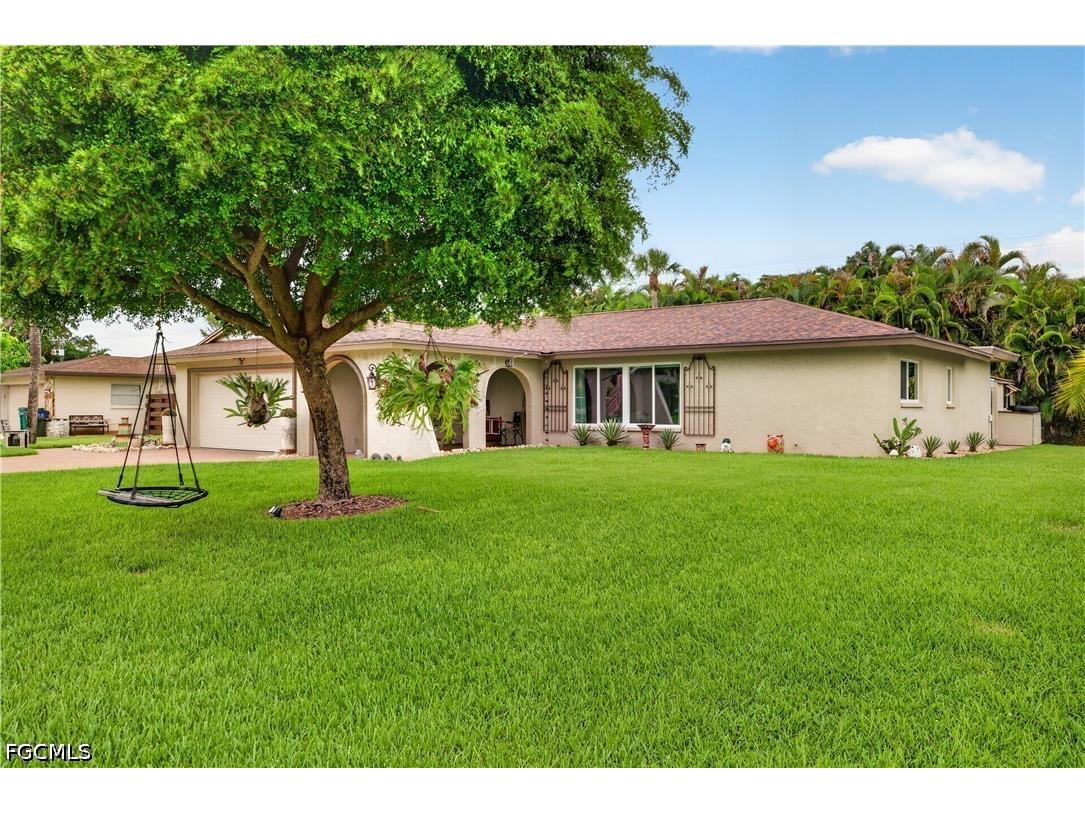 833 N Town And River Drive Fort Myers FL 33919 2026025005 image34