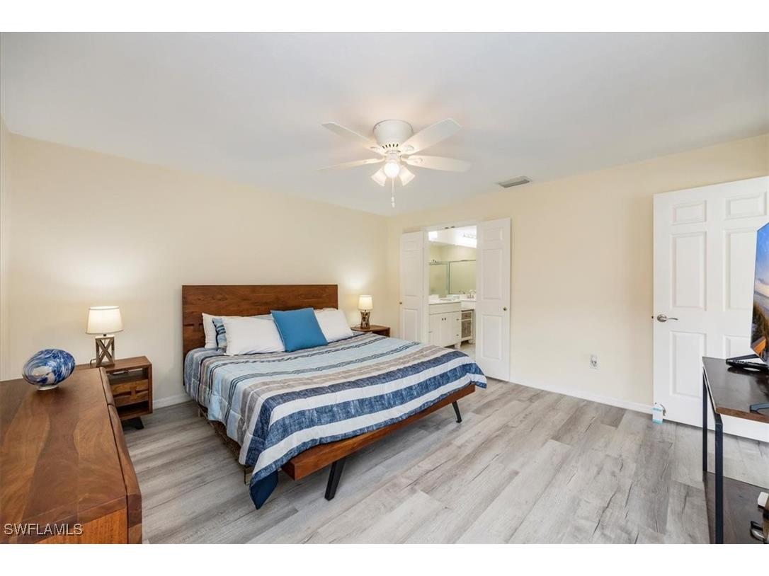 833 Reef Point Circle Naples FL 34108 225060870 image11