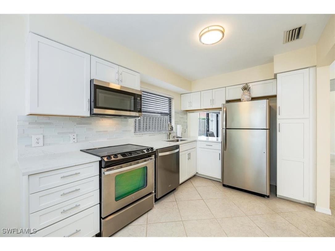 833 Reef Point Circle Naples FL 34108 225060870 image8