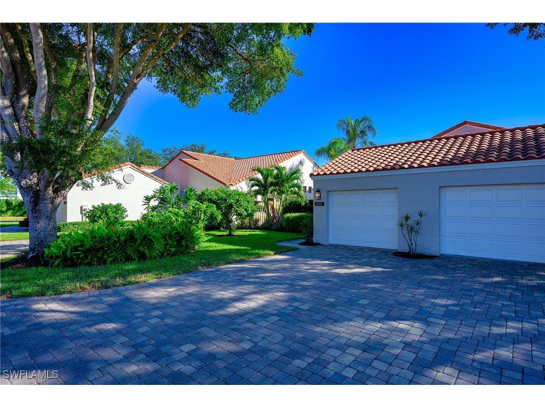 833 Reef Point Circle Naples FL 34108 225084323 image1