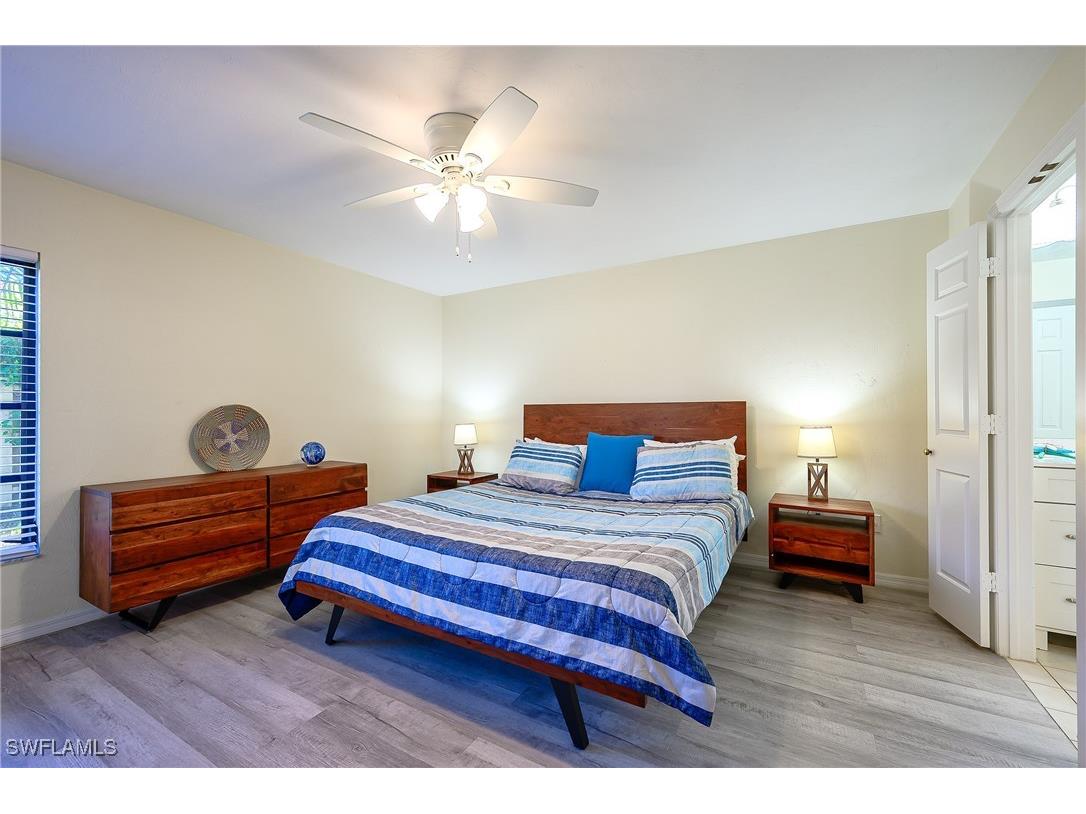 833 Reef Point Circle Naples FL 34108 225084323 image16