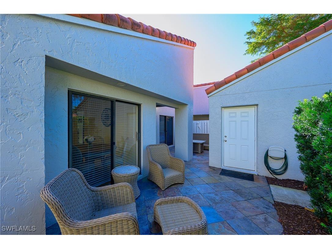 833 Reef Point Circle Naples FL 34108 225084323 image2