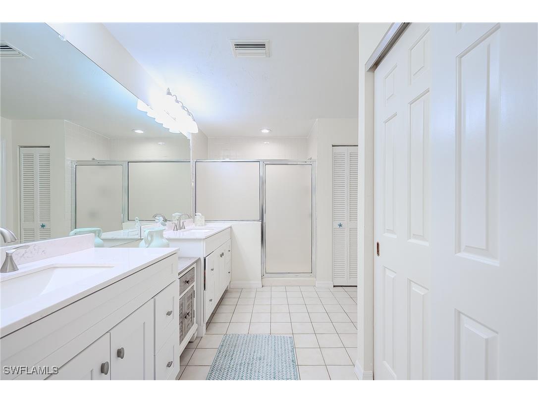 833 Reef Point Circle Naples FL 34108 225084323 image21