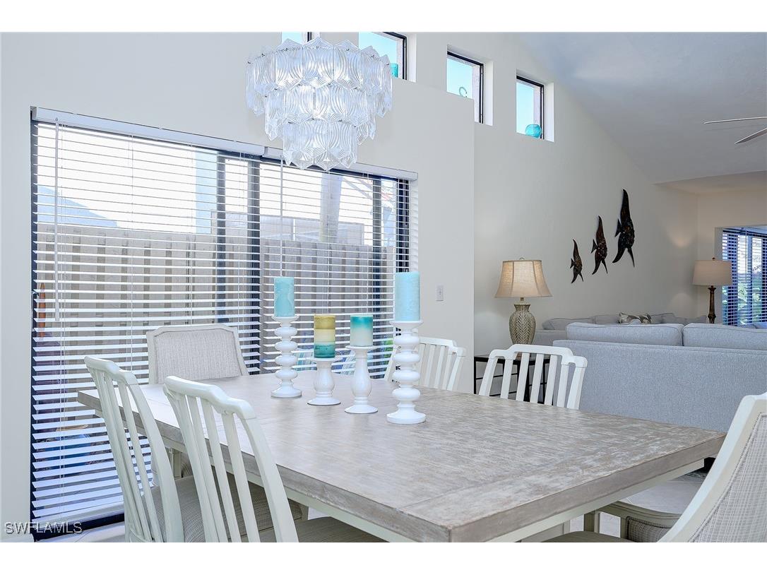 833 Reef Point Circle Naples FL 34108 225084323 image7