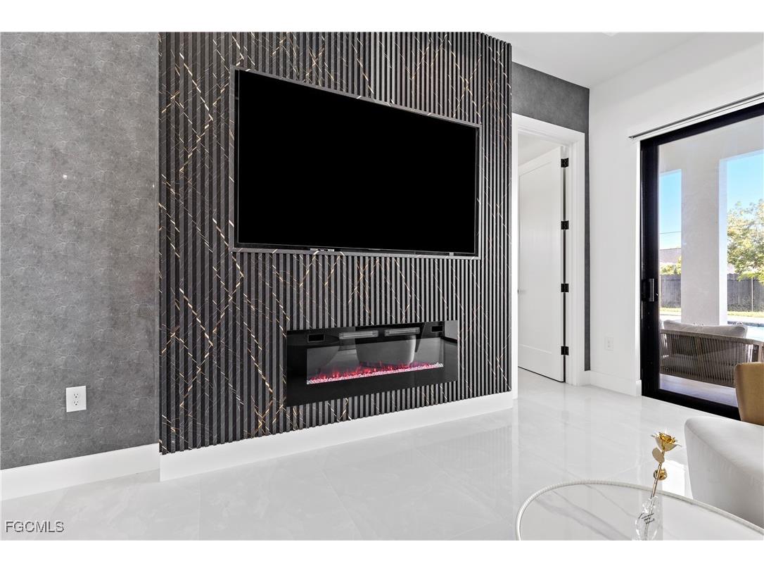 833 SW 16th Terrace Cape Coral FL 33991 2025018314 image28