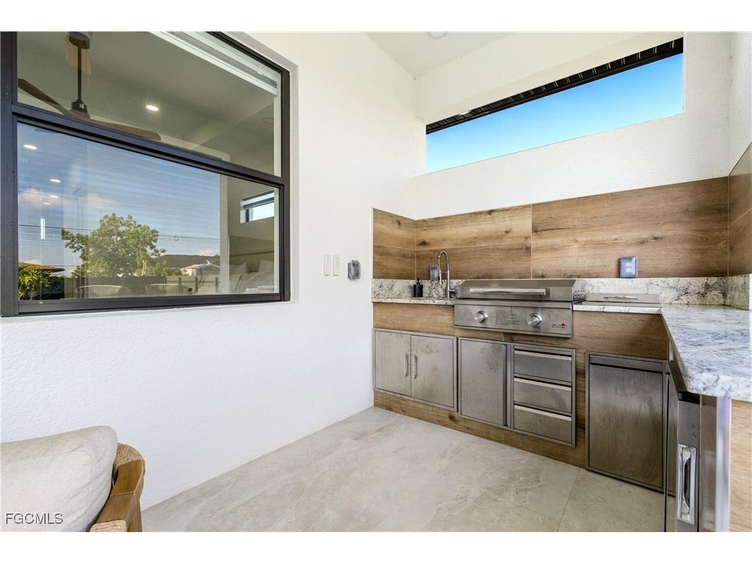 833 SW 16th Terrace Cape Coral FL 33991 2025018314 image31