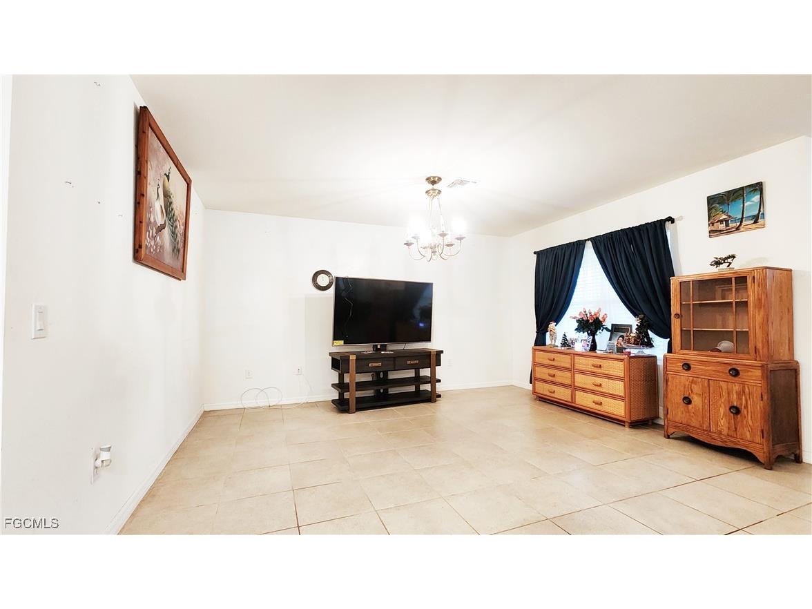 8330 Tortoise Isle Court Lehigh Acres FL 33972 2025002494 image8