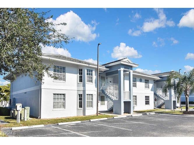 8331 Bernwood Cove Loop #1402 Fort Myers FL 33966 2025022296 image1