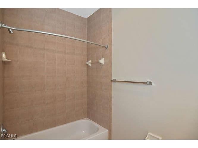 8331 Bernwood Cove Loop #1402 Fort Myers FL 33966 2025022296 image19