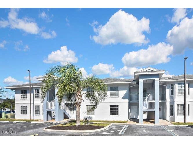 8331 Bernwood Cove Loop #1402 Fort Myers FL 33966 2025022296 image2
