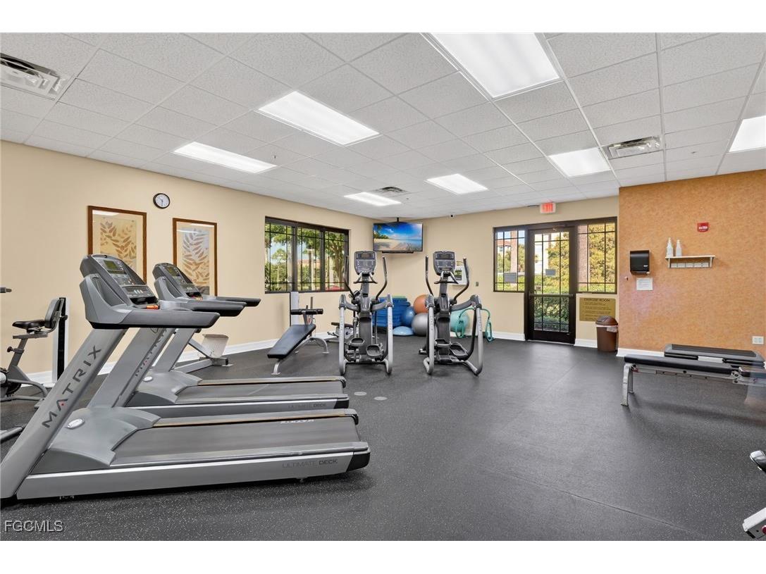 8331 Whiskey Preserve Circle #413 Fort Myers FL 33919 2025023796 image38