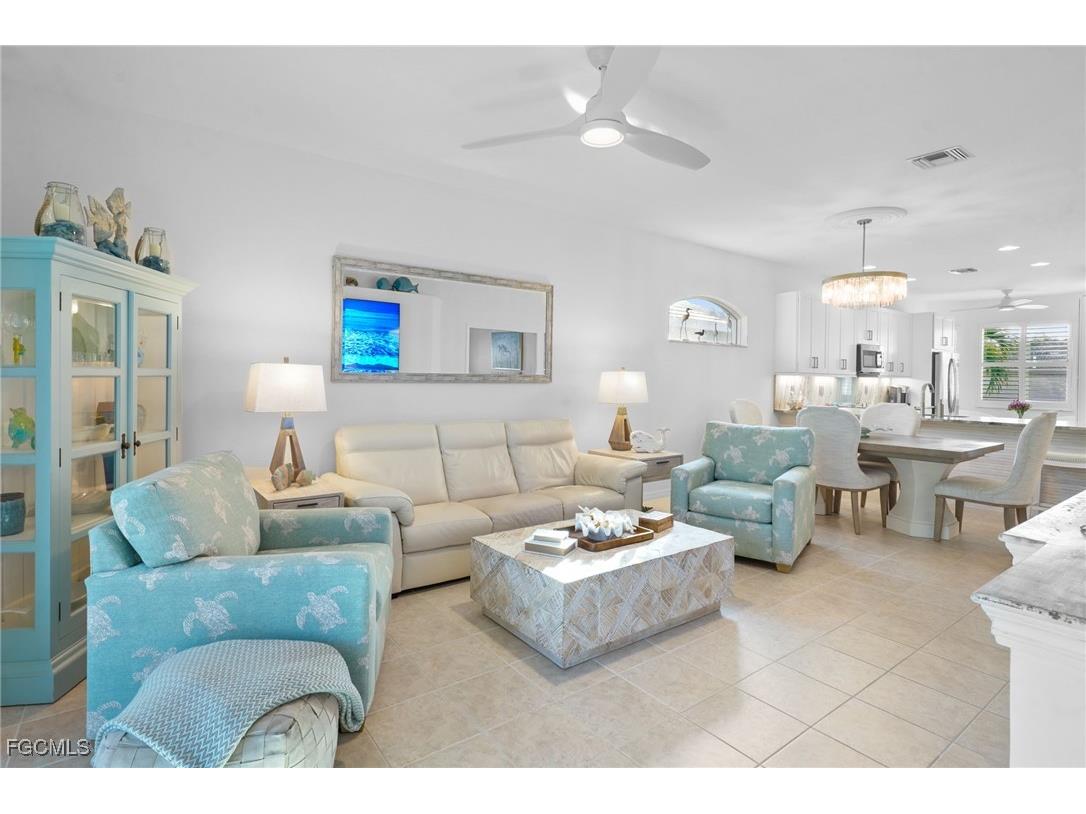 8332 Langshire Way Fort Myers FL 33912 2026004297 image1