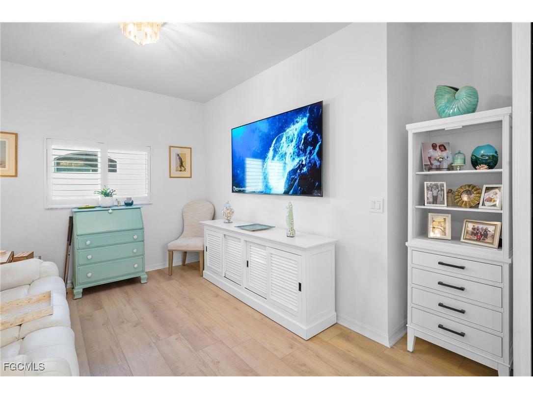 8332 Langshire Way Fort Myers FL 33912 2026004297 image15