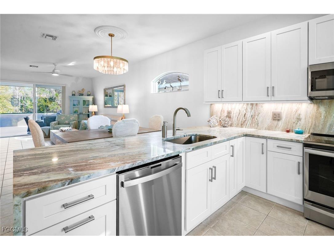 8332 Langshire Way Fort Myers FL 33912 2026004297 image7