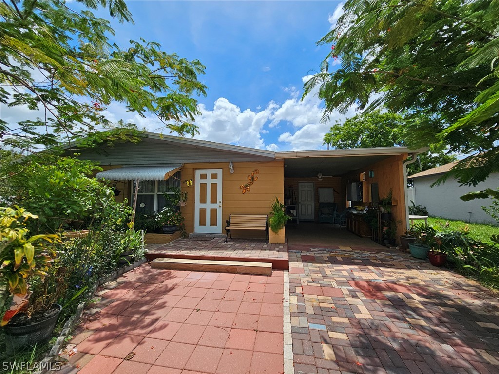 8333 Beacon Boulevard Fort Myers FL 33907 224052866 image1