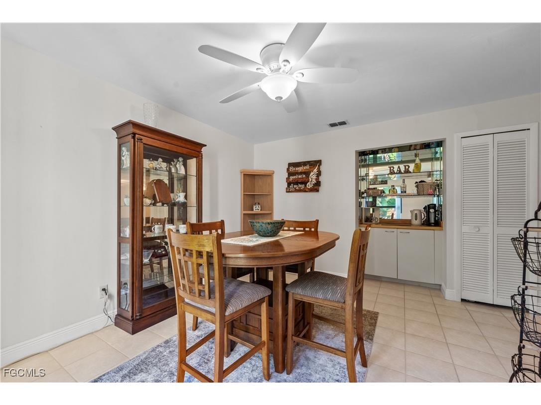 8336 Charter Club Circle #5 Fort Myers FL 33919 2025017548 image15