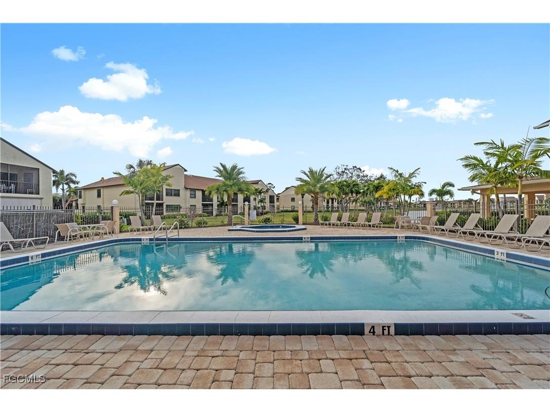 8336 Charter Club Circle #5 Fort Myers FL 33919 2025017548 image25