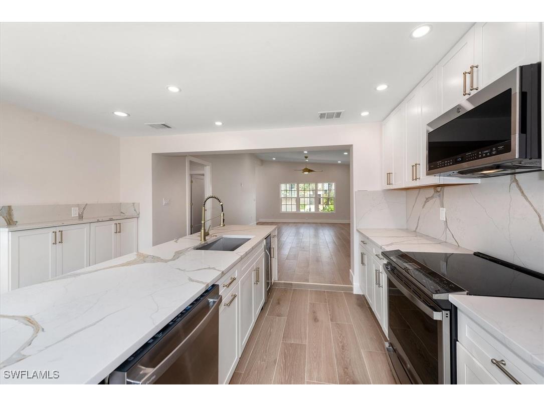 8336 Lagoon Road Fort Myers Beach FL 33931 225062970 image5