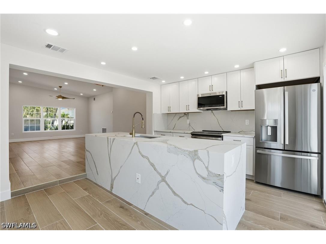 8336 Lagoon Road Fort Myers Beach FL 33931 226015722 image11
