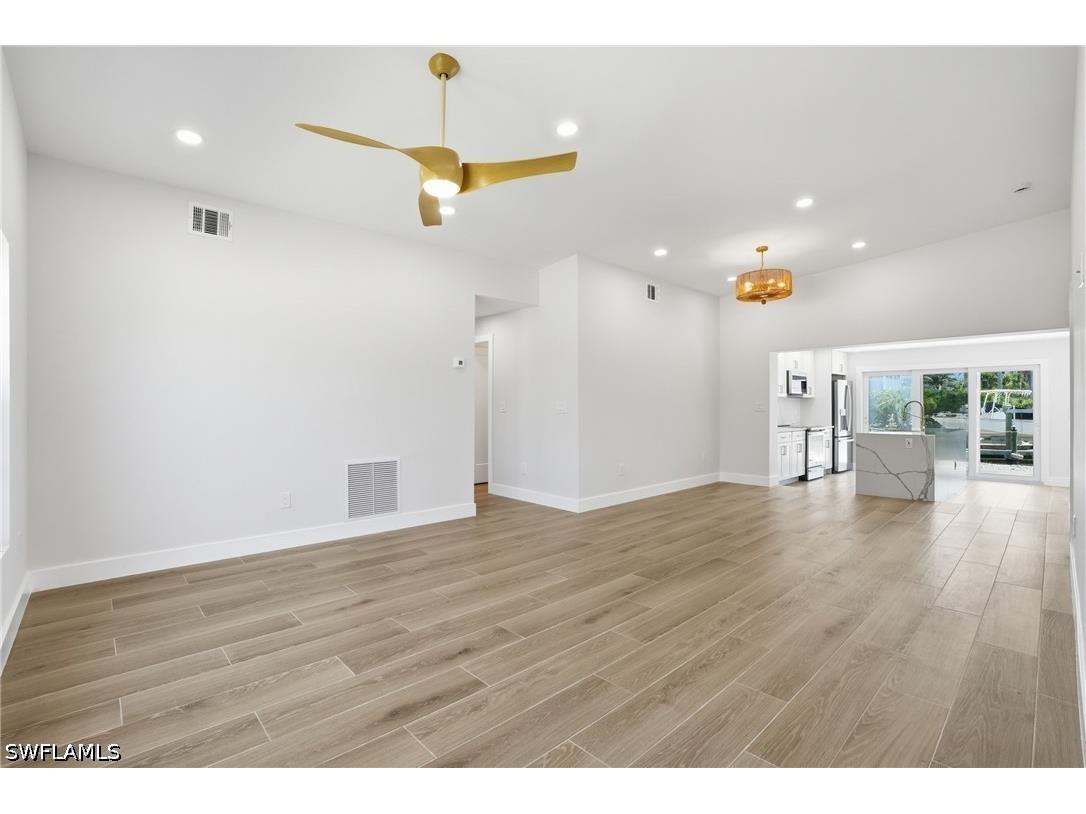 8336 Lagoon Road Fort Myers Beach FL 33931 226015722 image4