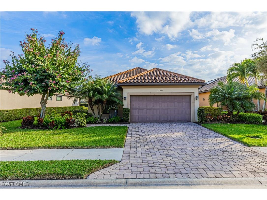 8336 Lucello Terrace N Naples FL 34114 225081367 image2