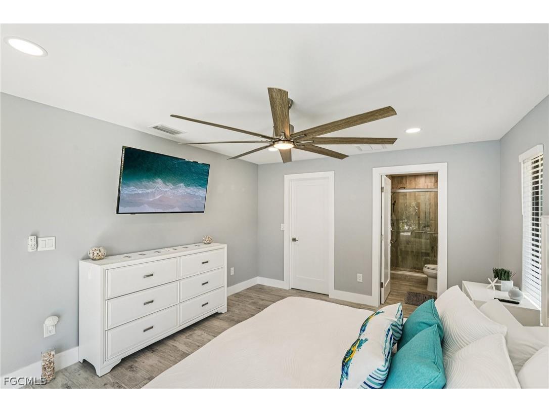 8338 Lagoon Road Fort Myers Beach FL 33931 2026010225 image17