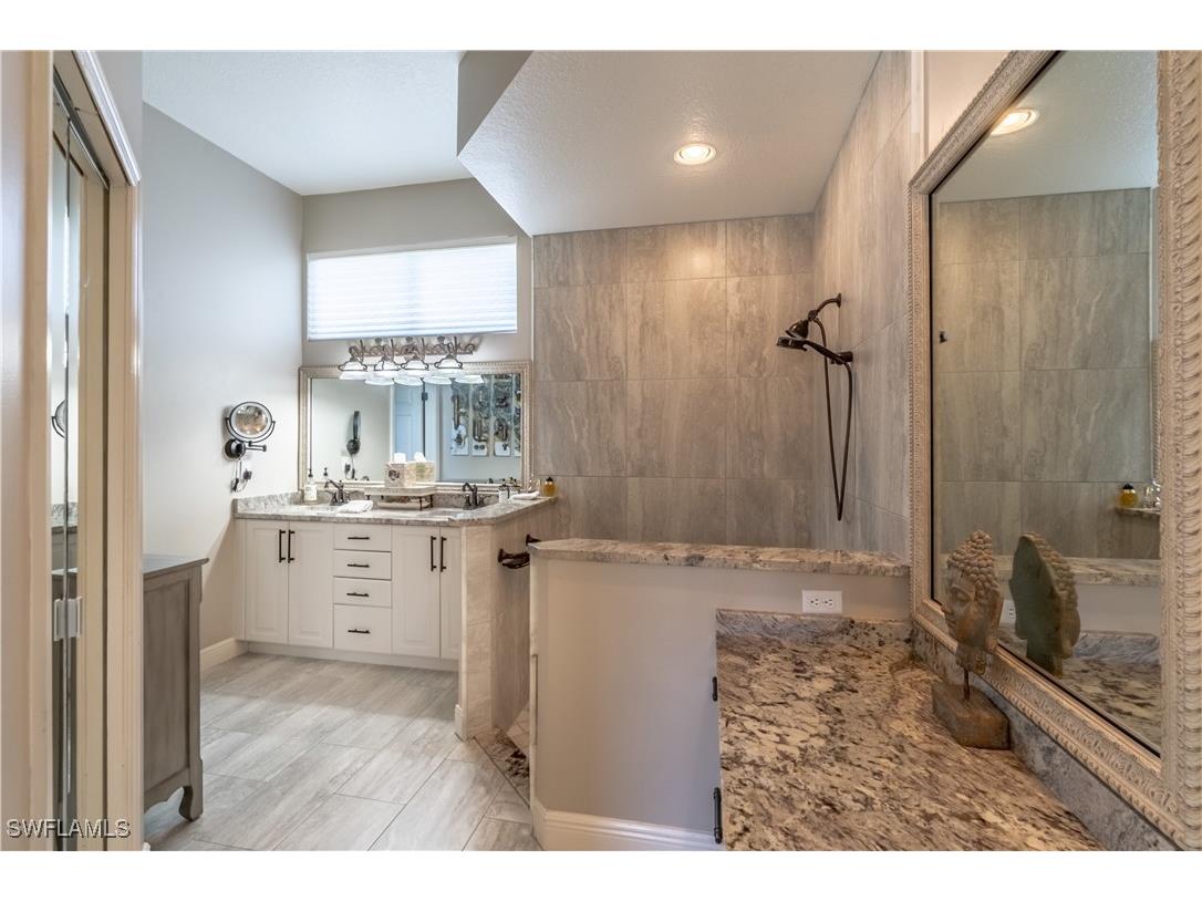 834 Coldstream Court Naples FL 34104 225074290 image15