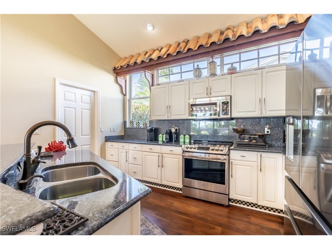 834 Coldstream Court Naples FL 34104 225074290 image5