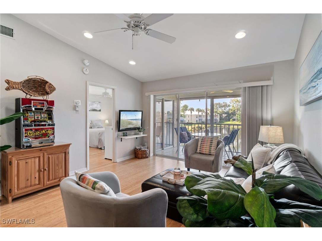 834 Gulf Pavilion Drive #201 Naples FL 34108 225078346 image15