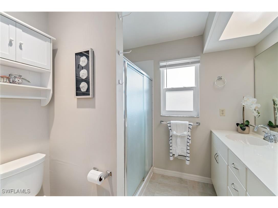 834 Gulf Pavilion Drive #201 Naples FL 34108 225078346 image23