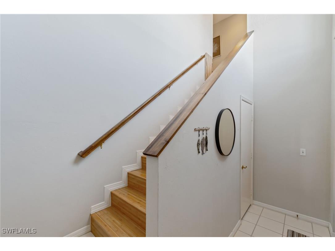 834 Gulf Pavilion Drive #201 Naples FL 34108 225078346 image3