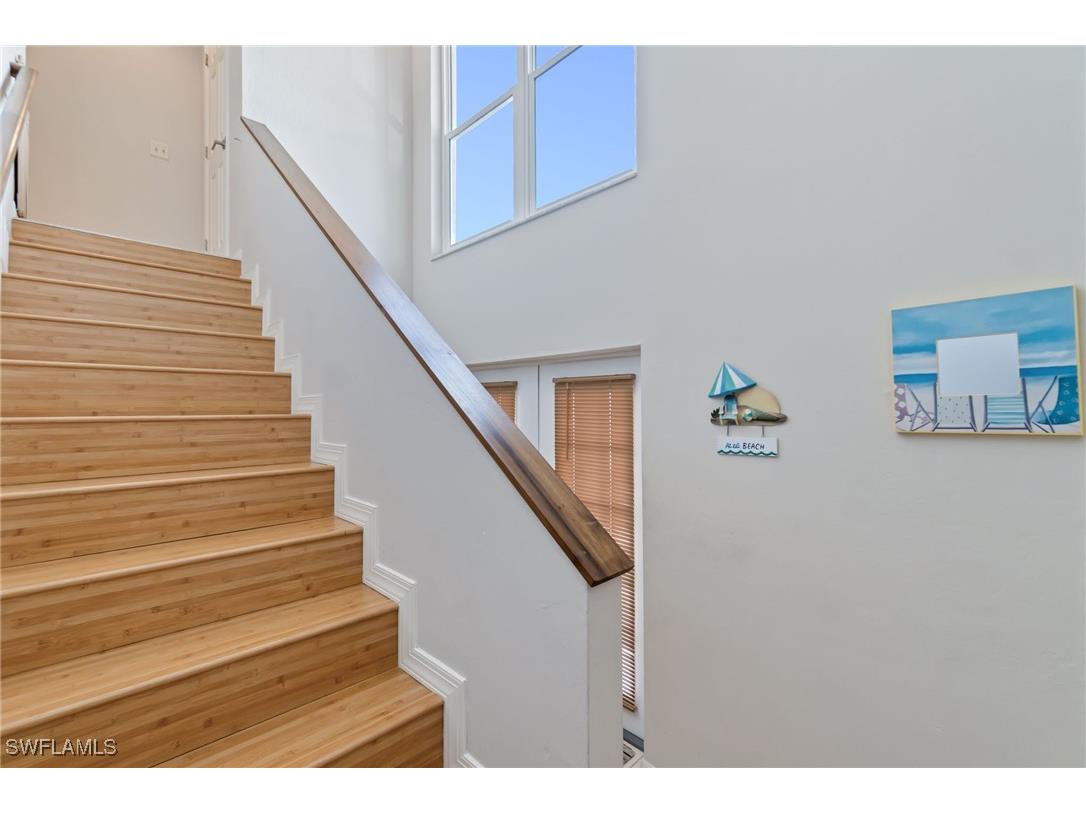 834 Gulf Pavilion Drive #201 Naples FL 34108 225078346 image4