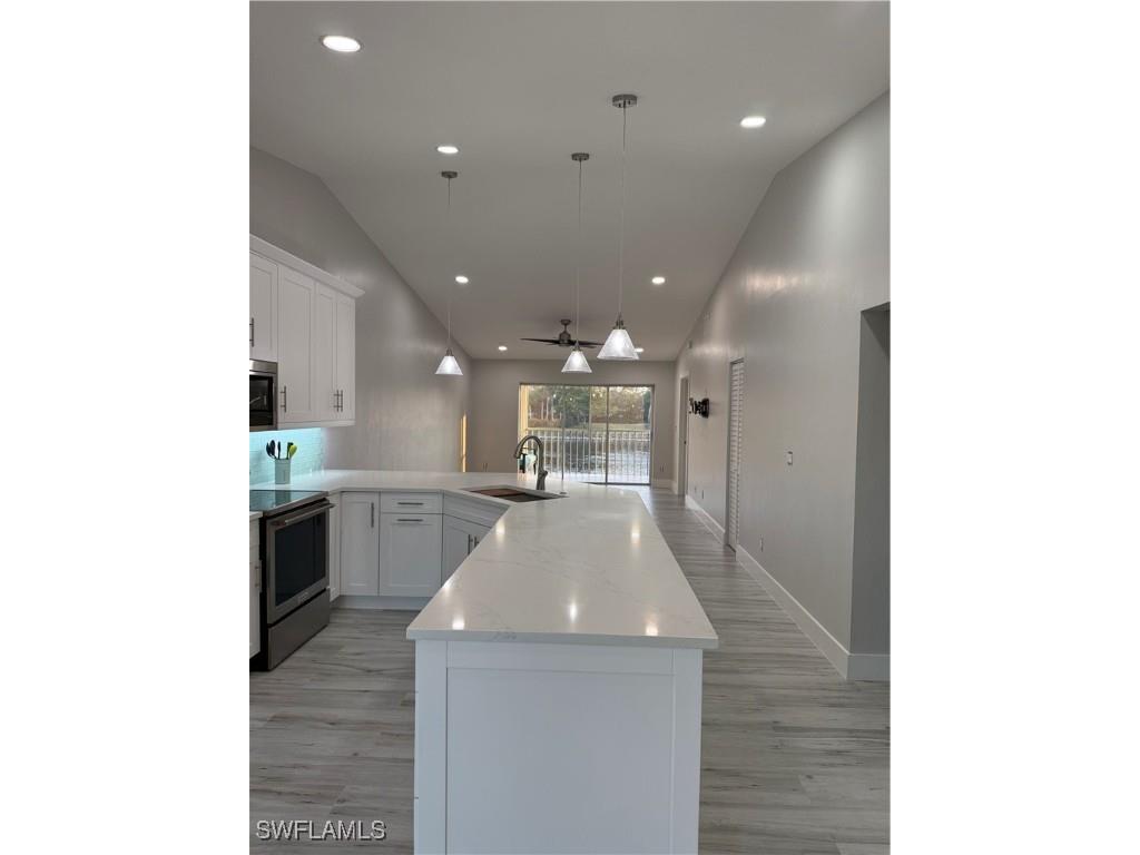 834 Gulf Pavilion Drive #204 Naples FL 34108 225081835 image6