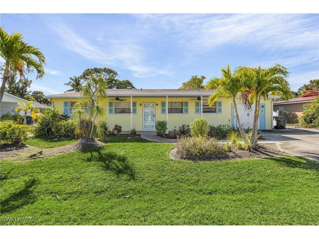 834 Lake Mcgregor Drive Fort Myers FL 33919 224089559 image1